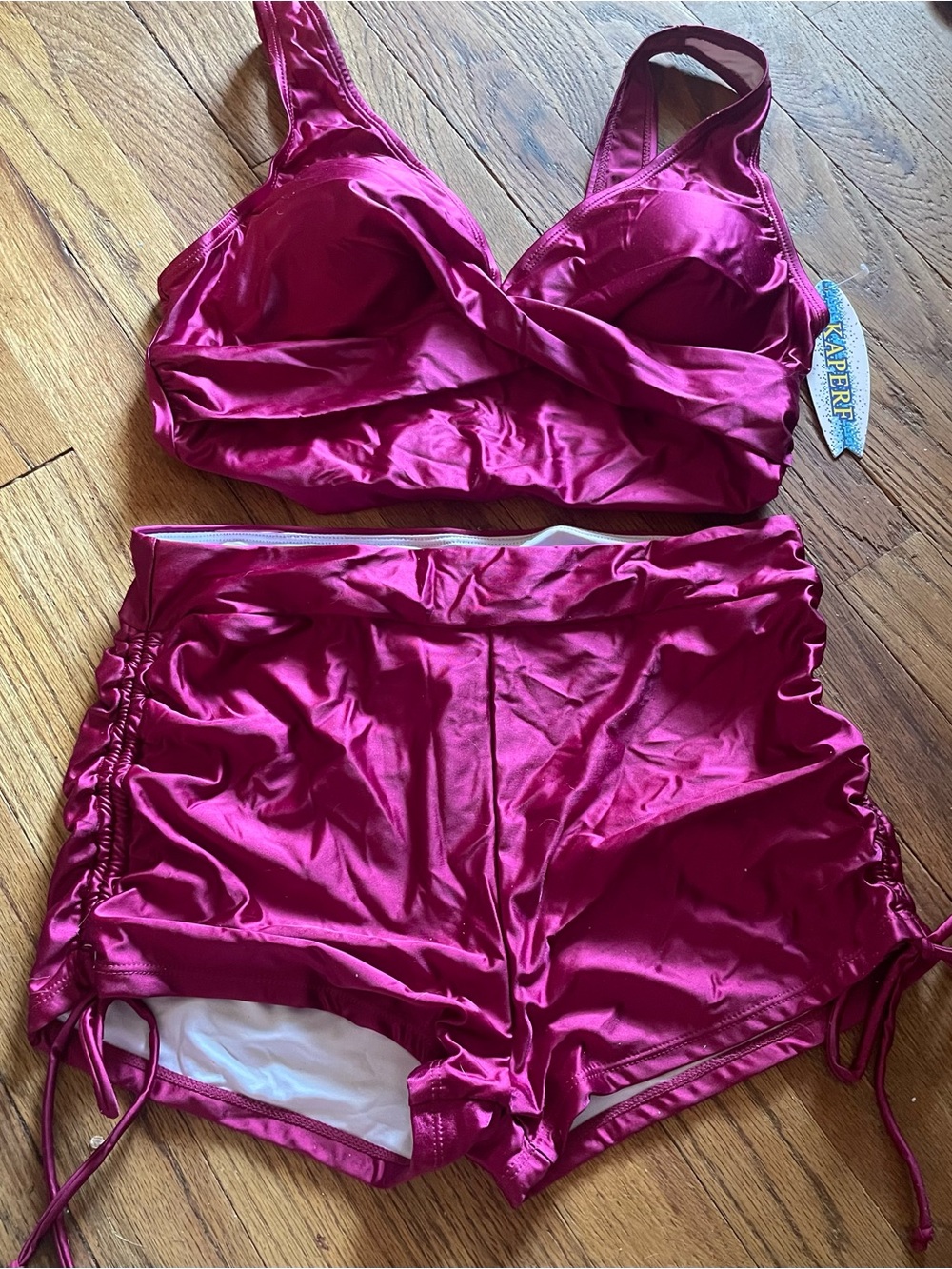 NWT-Kaperf-Two Piece Sporty Magenta Swimsuit V-Neck Bikini Top, Ruched Boy Short